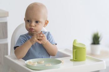 10 foods parents should never feed their children